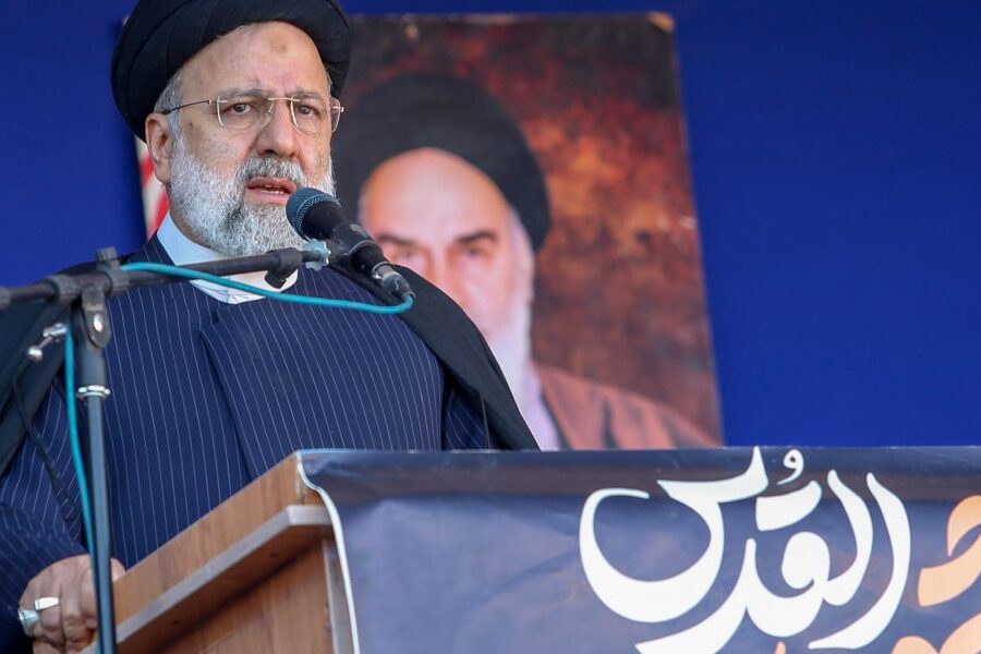 İran cumhurbaşkanı ve dışişleri bakanı helikopterin düştüğü yerde ölü bulundu